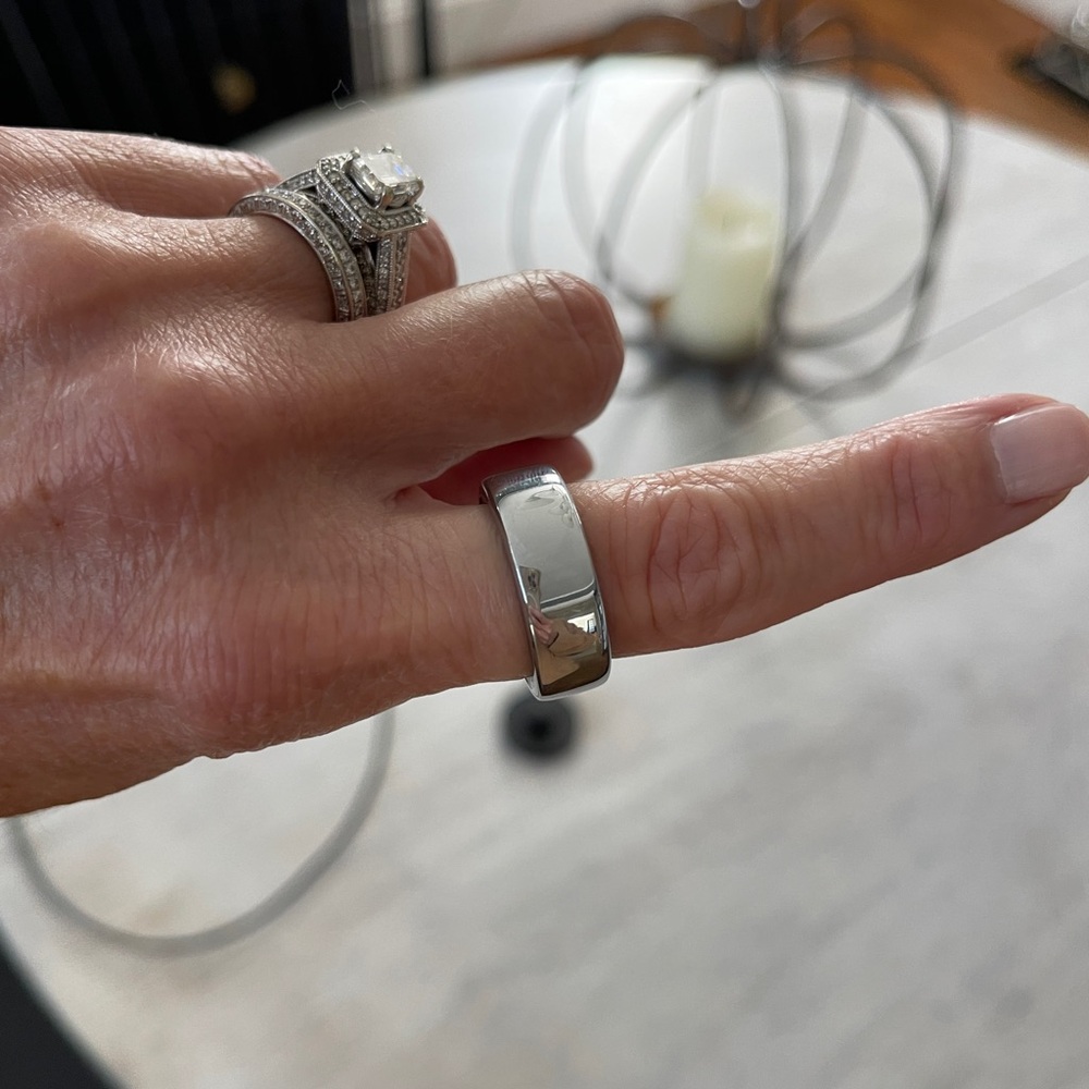 Oura Horizon ring size 8